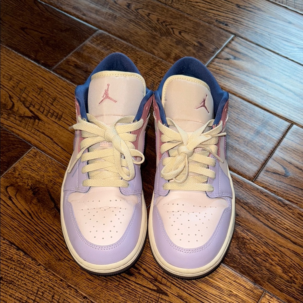 Air Jordan Pastel plum Sneakers